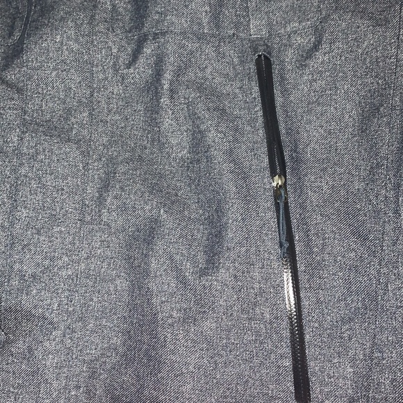 The North Face shell jacket - Picture 3 of 10